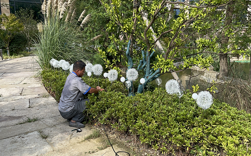 私家花園綠化養(yǎng)護(hù)收費(fèi)標(biāo)準(zhǔn) 私家花園綠化養(yǎng)護(hù)收費(fèi)標(biāo)準(zhǔn)